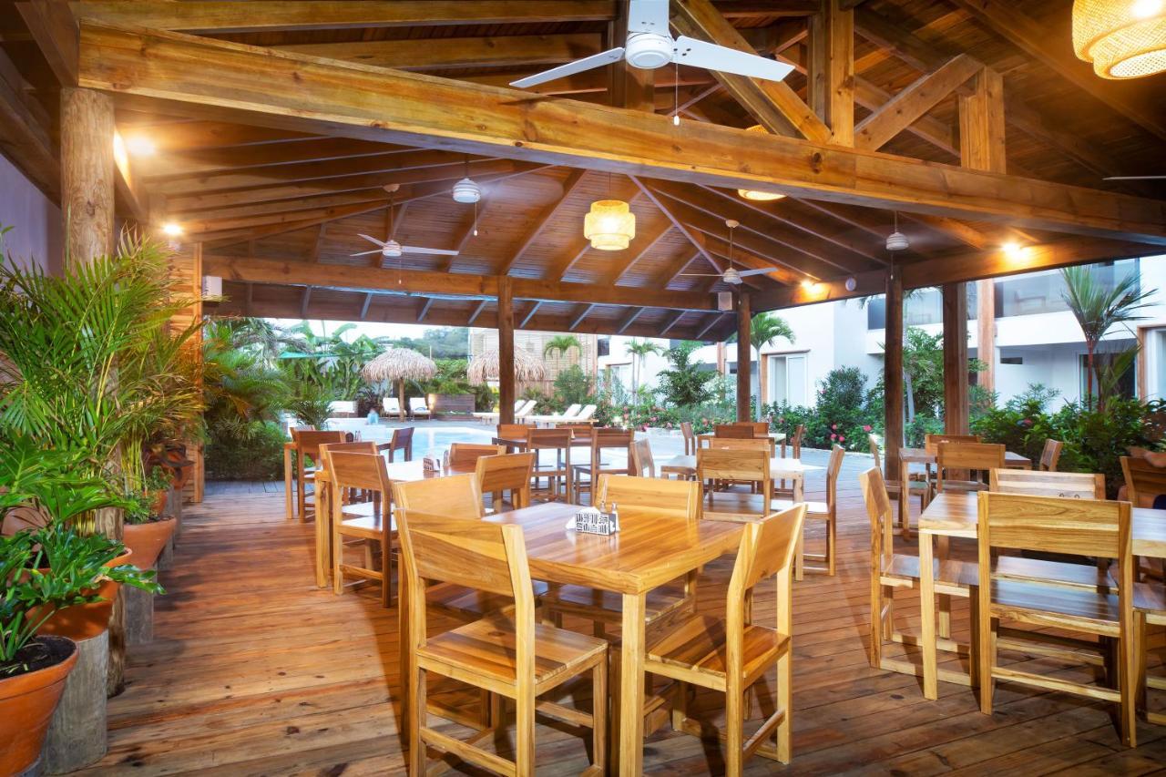 Naboo Resort & Dive Center - Adults Only Вест-Бей Екстер'єр фото